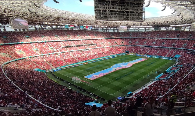 悬在队伍头 悬在队伍头